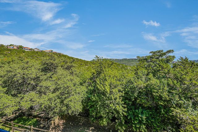 6000 Shepherd Mountain CV 1011, Austin, TX 78730
