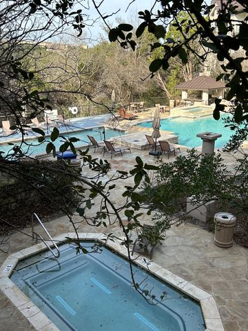 6000 Shepherd Mountain CV 1011, Austin, TX 78730