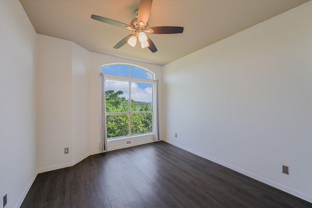6000 Shepherd Mountain CV 1011, Austin, TX 78730