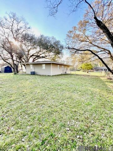 2330 S Woodcrest Ave, Denham Springs, LA 70726