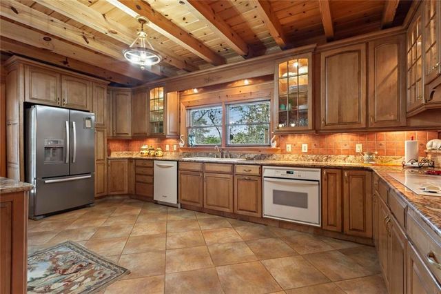 250 Moore Meadow Drive, Georgetown, GA 39854