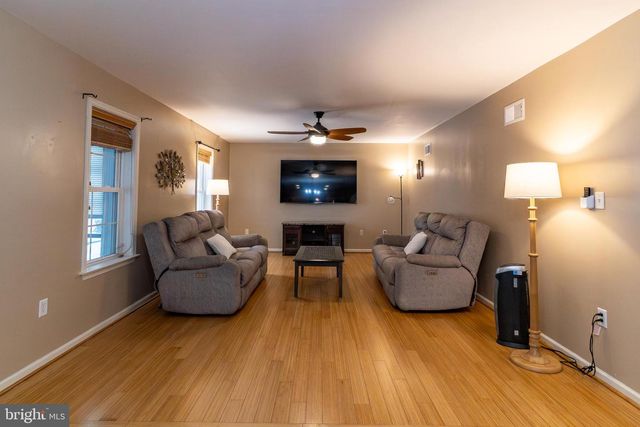 191 TWIN CREEKS DR, Jonestown, PA 17038