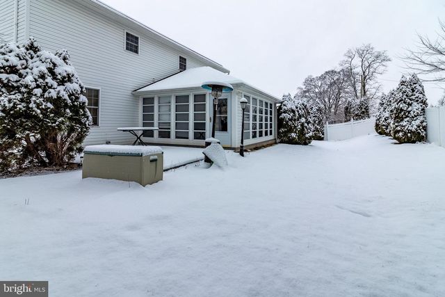 191 TWIN CREEKS DR, Jonestown, PA 17038