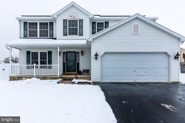 191 TWIN CREEKS DR, Jonestown, PA 17038