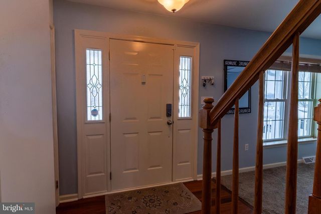 191 TWIN CREEKS DR, Jonestown, PA 17038