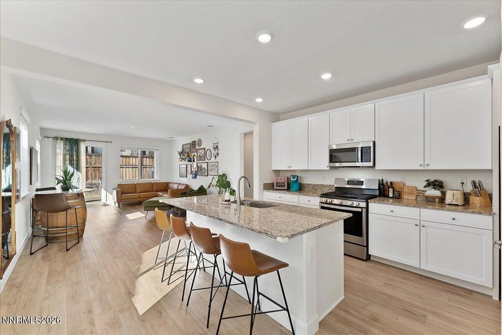 Image 4 of property listing at 6417 Bucking Horse Court, Sparks, NV 89436