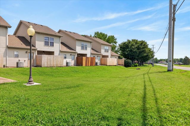 455 Needmore Rd Ste 13, Clarksville, TN 37040