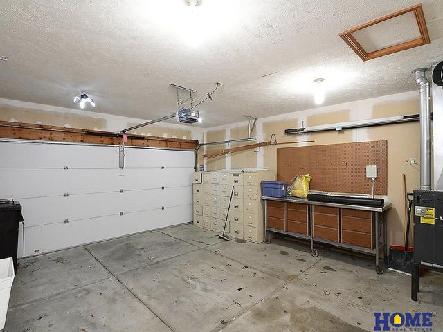 3300 S 83rd Street, Lincoln, NE 68506