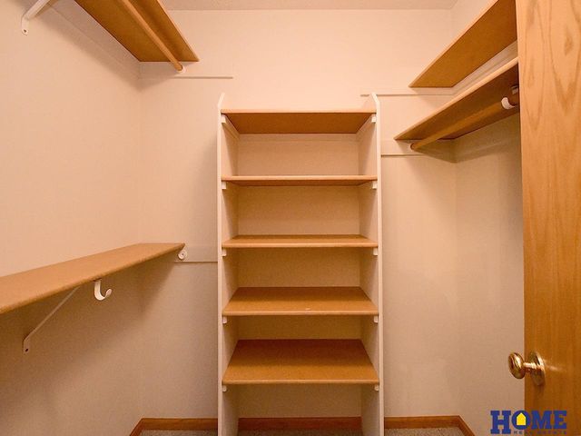 3300 S 83rd Street, Lincoln, NE 68506