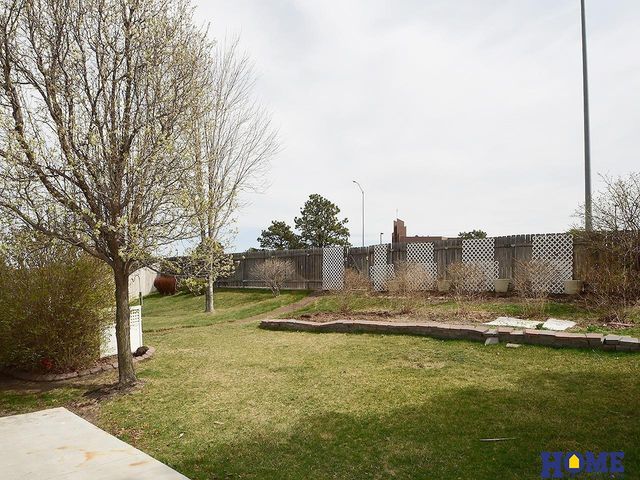 3300 S 83rd Street, Lincoln, NE 68506