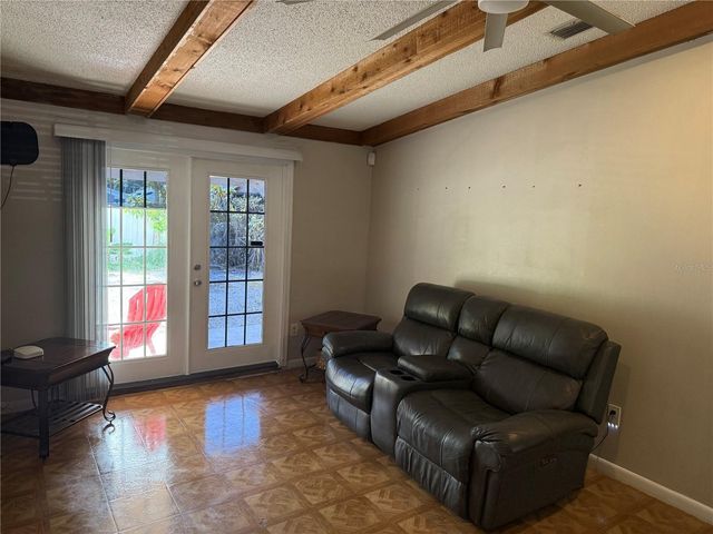 6718 DONALD AVENUE, Tampa, FL 33614