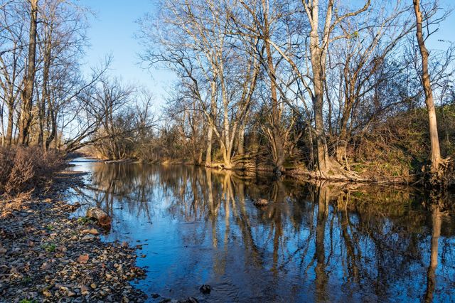 4824 Leipers Creek Road, Williamsport, TN 38487