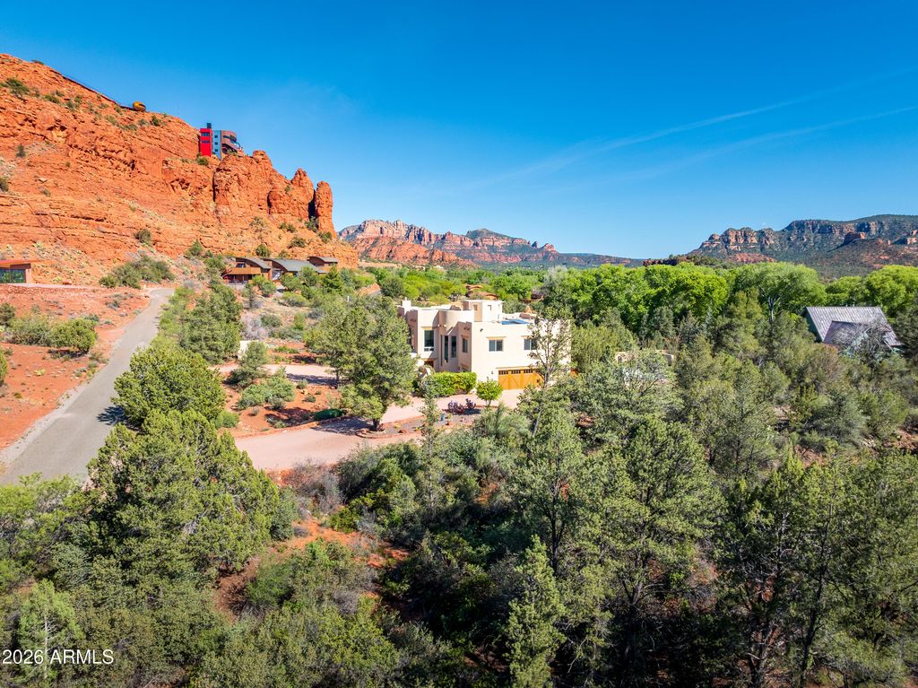 Image 6 of property listing at 55 Cimarron Ridge Drive 9, Sedona, AZ 86336