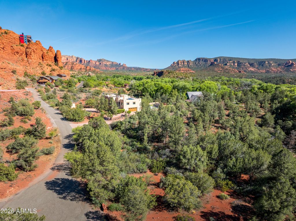 Image 7 of property listing at 55 Cimarron Ridge Drive 9, Sedona, AZ 86336