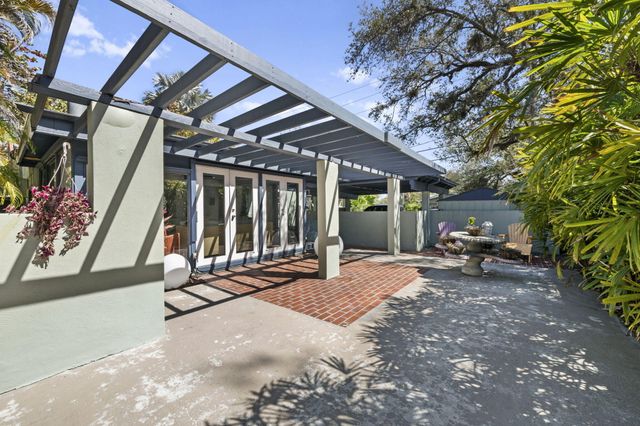 1500 SW 13th Court, Fort Lauderdale, FL 33312