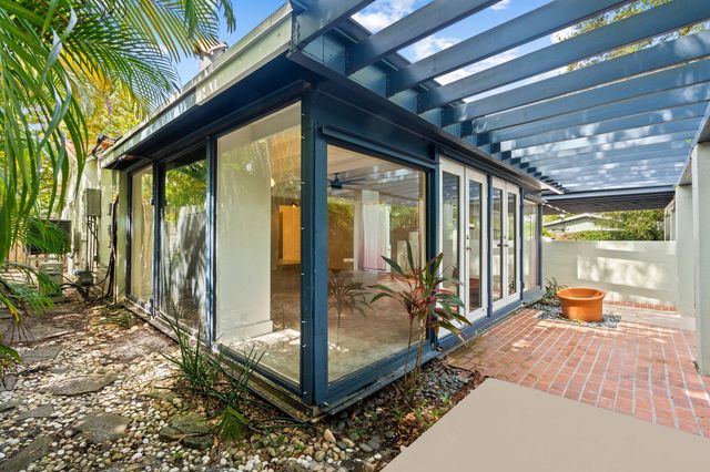 1500 SW 13th Court, Fort Lauderdale, FL 33312