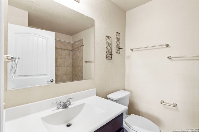 5942 Tranquil Dawn, San Antonio, TX 78218