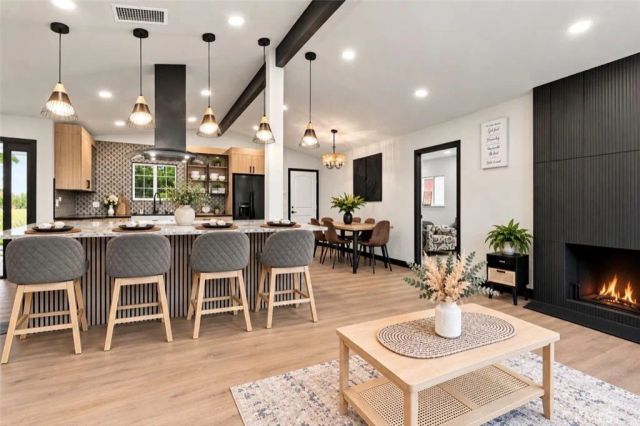 1339 W 11th, Upland, CA 91786