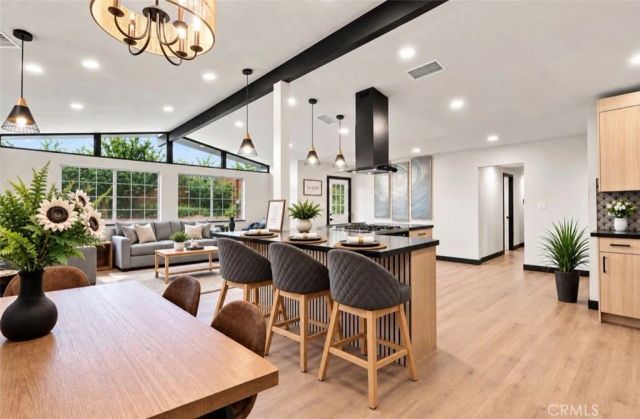 1339 W 11th, Upland, CA 91786