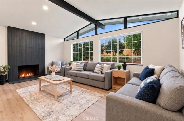 1339 W 11th, Upland, CA 91786