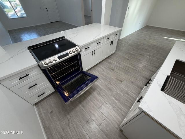 13026 N 100TH Drive, Sun City, AZ 85351