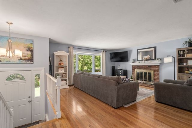 170 Hudson Road, Stow, MA 01775
