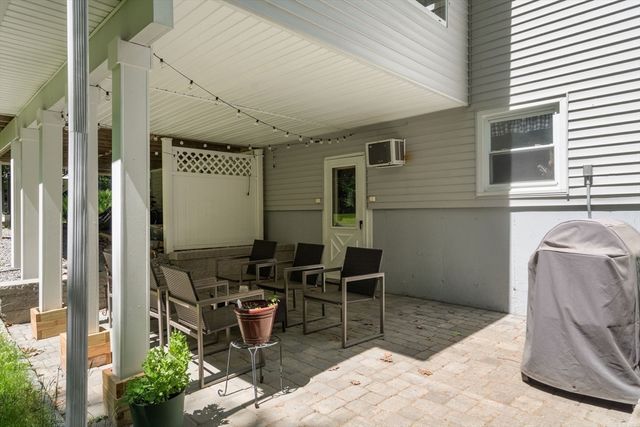 170 Hudson Road, Stow, MA 01775
