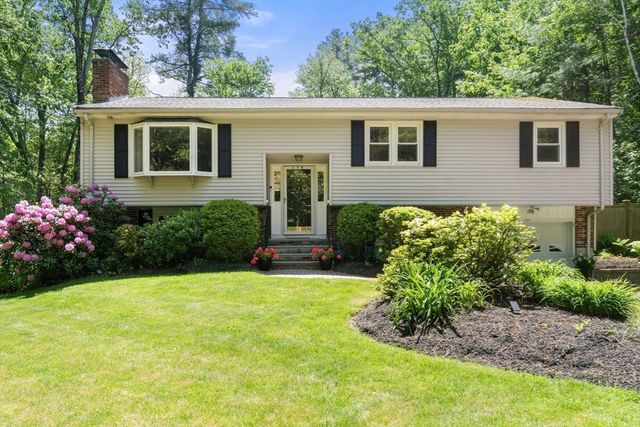 170 Hudson Road, Stow, MA 01775
