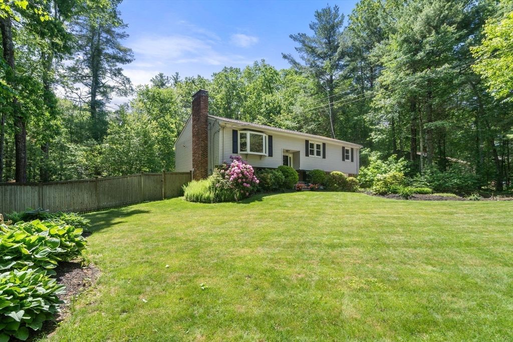 170 Hudson Road, Stow, MA 01775