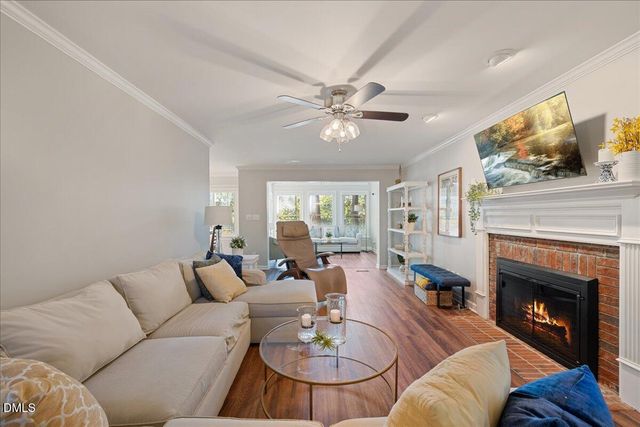 1000 Oakgate Court, Apex, NC 27502