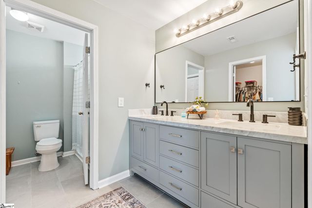 413 Bentridge Drive, Spartanburg, SC 29301