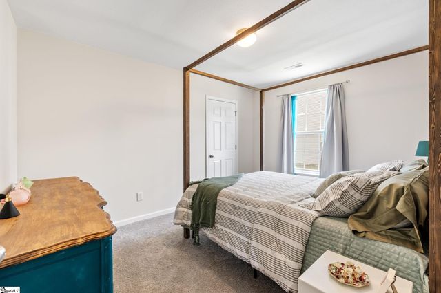 413 Bentridge Drive, Spartanburg, SC 29301
