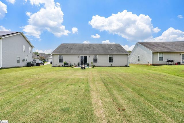 413 Bentridge Drive, Spartanburg, SC 29301