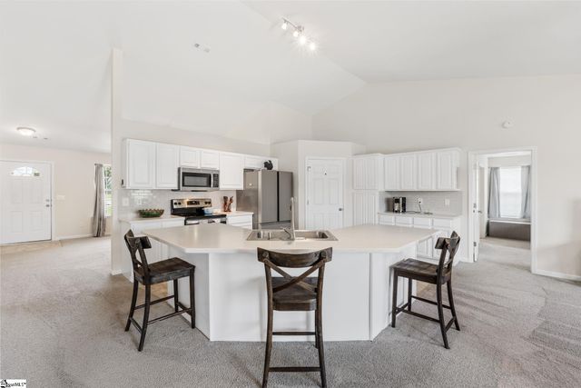 413 Bentridge Drive, Spartanburg, SC 29301