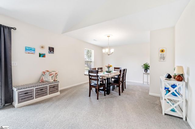 413 Bentridge Drive, Spartanburg, SC 29301