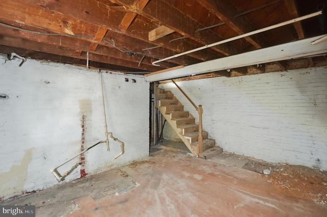 1300 TRINIDAD AVE NE, Washington, DC 20002