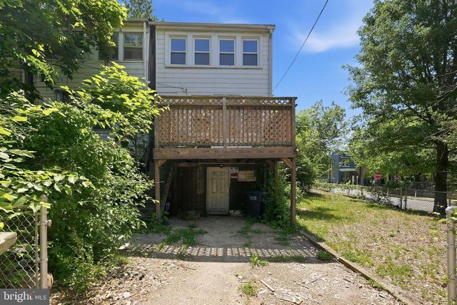 1300 TRINIDAD AVE NE, Washington, DC 20002