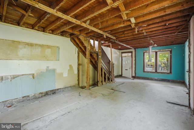 1300 TRINIDAD AVE NE, Washington, DC 20002