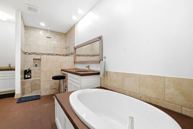 120 County Road 3669a, Splendora, TX 77372