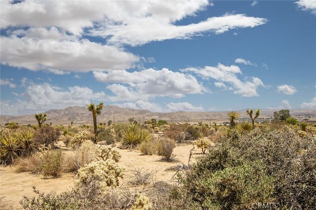 61246 Melton Trail, Joshua Tree, CA 92252