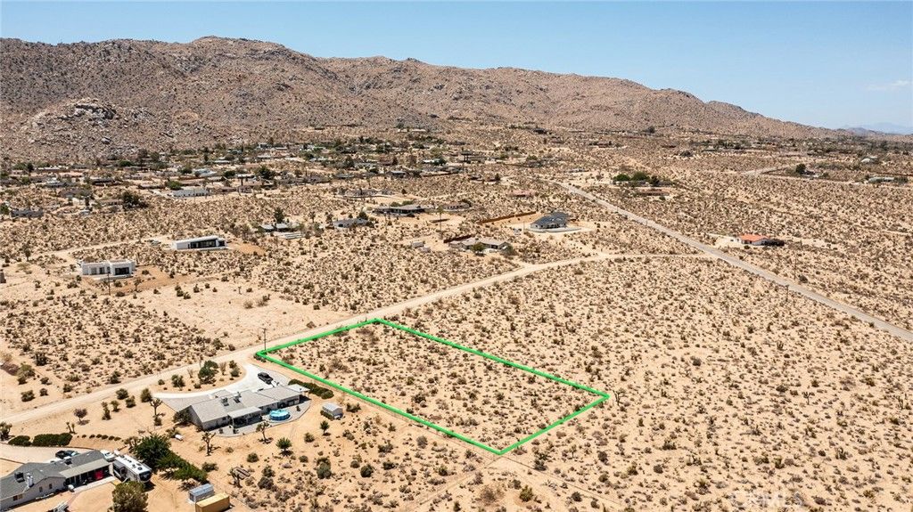 61246 Melton Trail, Joshua Tree, CA 92252