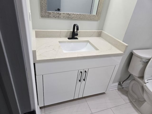9242 Gross Point Road 107, Skokie, IL 60077