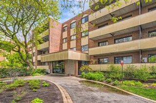 9242 Gross Point Road 107, Skokie, IL 60077
