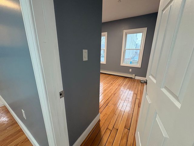 25 Central Sq 1, Brockton, MA 02301