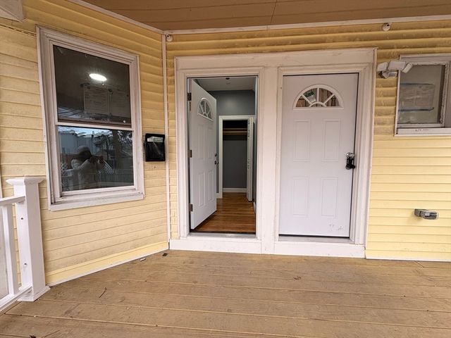 25 Central Sq 1, Brockton, MA 02301