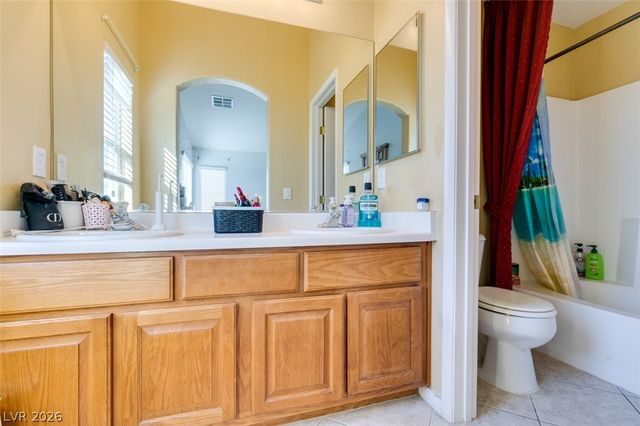6549 Clara Bow Avenue 103, Las Vegas, NV 89122