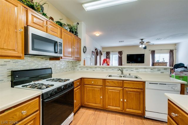 6549 Clara Bow Avenue 103, Las Vegas, NV 89122