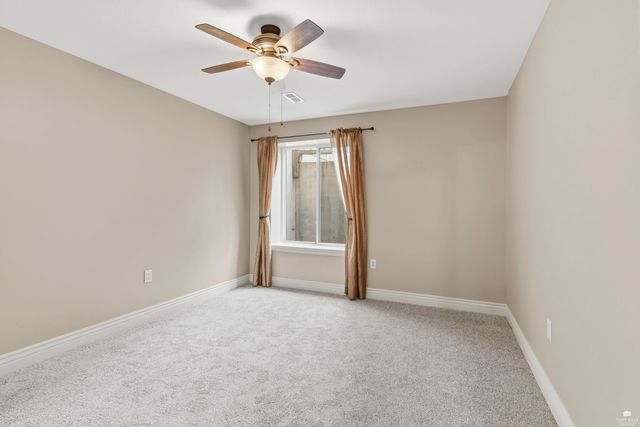 820 Fossilridge Drive, Manhattan, KS 66503