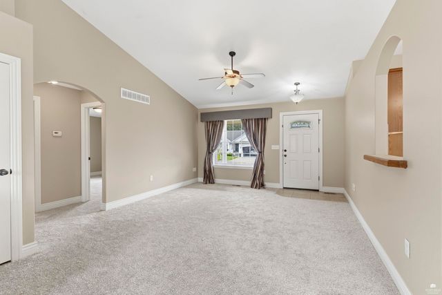 820 Fossilridge Drive, Manhattan, KS 66503