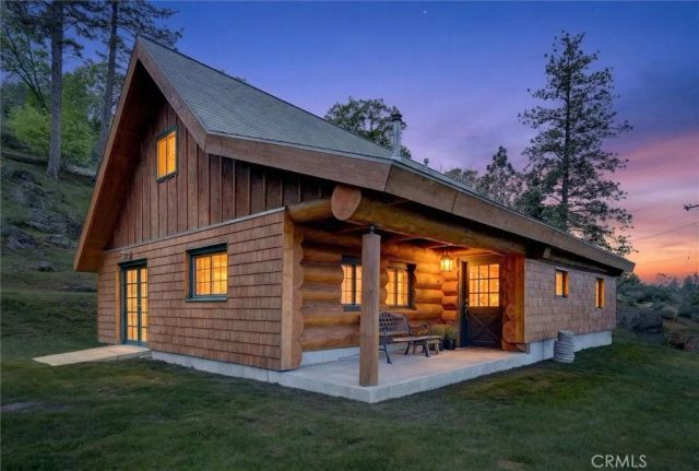 5851 Mount Bullion Ridge, Mariposa, CA 95338